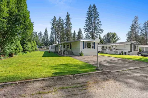 4202 E Lane Park Rd # 2, Mead, WA 99021