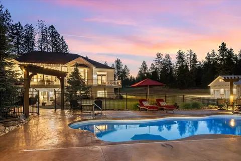 5614 N Thierman Rd, Spokane, WA 99217
