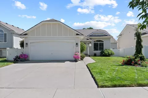 1611 W Tieton Ave, Spokane, WA 99208