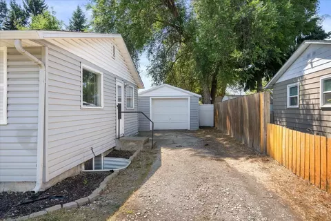 1634 E Dalke Ave, Spokane, WA 99208 photo 3