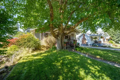 617 E 34th Ave, Spokane, WA 99203 photo 4