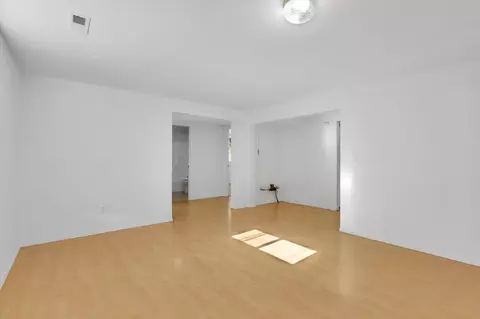 2911 E Augusta Ave, Spokane, WA 99207 photo 10
