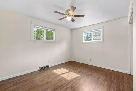 Bedroom - 2811 E 39th Ave, Spokane, WA 99223 photo 4 of 6