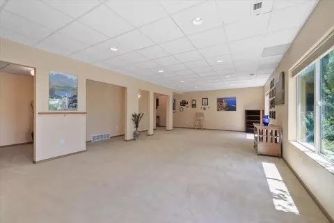 8710 E Sugar Pine Ln, Spokane, WA 99217 photo 22