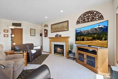 8710 E Sugar Pine Ln, Spokane, WA 99217 photo 7