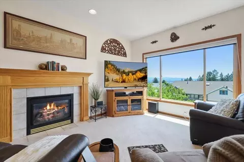 8710 E Sugar Pine Ln, Spokane, WA 99217 photo 5