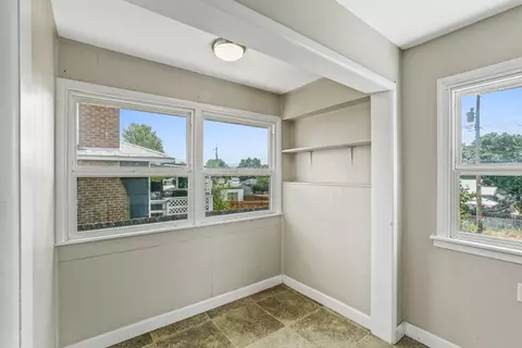 Entry Way - 3608 E Fairview Ave, Spokane, WA 99217 photo 1 of 1