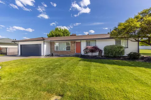 11918 E Grace Ave, Spokane Valley, WA 99206 photo 3