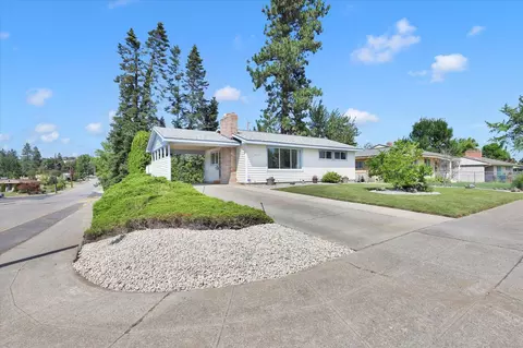 3222 W Eloika Ave, Spokane, WA 99205