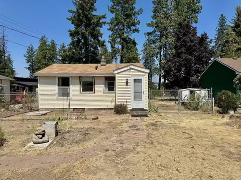 Exterior - 6818 E 5th Ave, Spokane Valley, WA 99212 photo 6 of 13