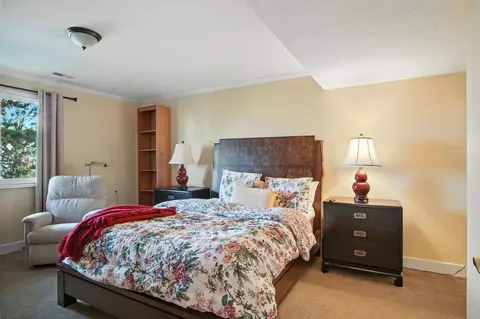 Bedroom - 7907 N Cedar Rd, Spokane, WA 99208 photo 5 of 7