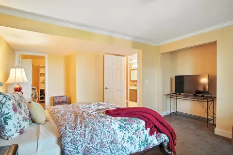 Bedroom - 7907 N Cedar Rd, Spokane, WA 99208 photo 6 of 7