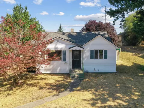 Exterior - 2703 E 4th Ave, Spokane, WA 99202 photo 11 of 11