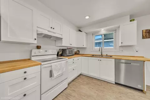 Kitchen - 224-226 E Longfellow St, Spokane, WA 99207 photo 2 of 7
