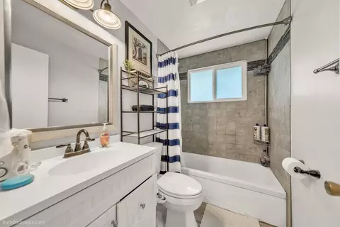 Bath - 224-226 E Longfellow St, Spokane, WA 99207 photo 1 of 2