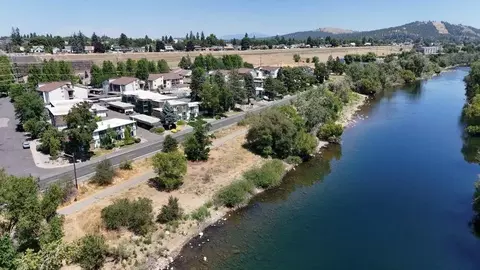 View/Area - 2121 E Upriver Dr #16, Spokane, WA 99207 photo 2 of 2