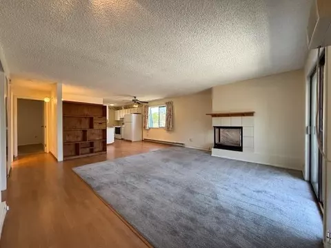 Living - 2121 E Upriver Dr #16, Spokane, WA 99207 photo 1 of 4