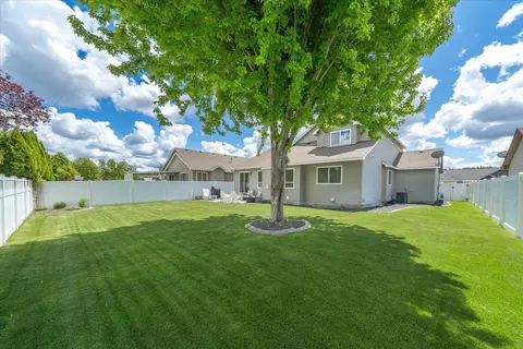 Exterior - 12827 E 37th Ln, Spokane Valley, WA 99206 photo 5 of 6