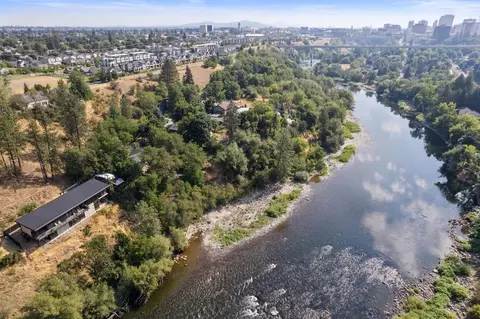 2114 W Falls Ave, Spokane, WA 99201