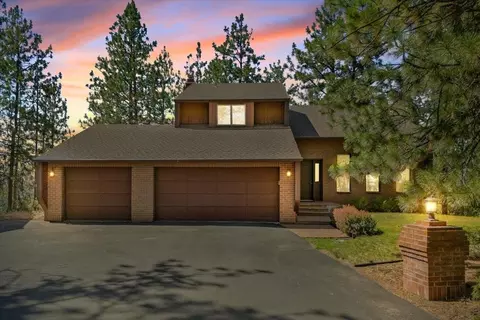 4028 S Suncrest Dr, Veradale, WA 99037