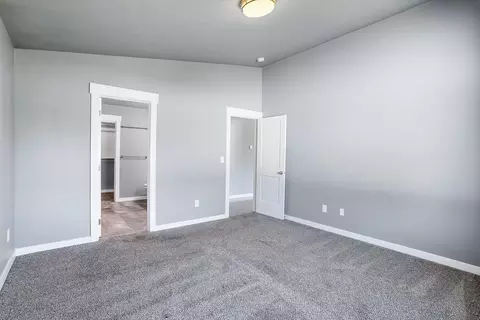 Bedroom - 1917 E 6th Ave, Spokane, WA 99202 photo 2 of 4