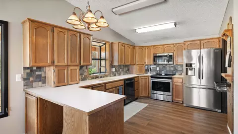 Kitchen - 8001 E Woolard Rd, Colbert, WA 99005 photo 1 of 2