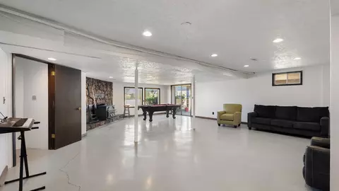 Living - 8001 E Woolard Rd, Colbert, WA 99005 photo 2 of 4
