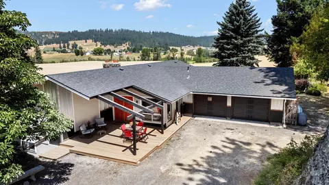 8001 E Woolard Rd, Colbert, WA 99005