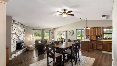 Dining - 8001 E Woolard Rd, Colbert, WA 99005 photo 1 of 3