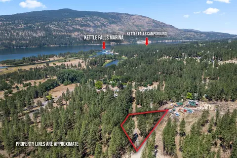 1477 College Ln #F, Kettle Falls, WA 99141