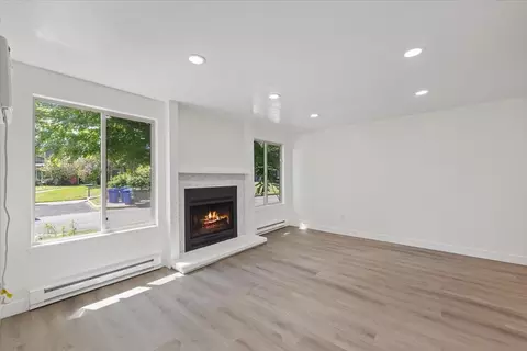 Living - 6008 E 6th Ave #U-2, Spokane Valley, WA 99212 photo 3 of 4