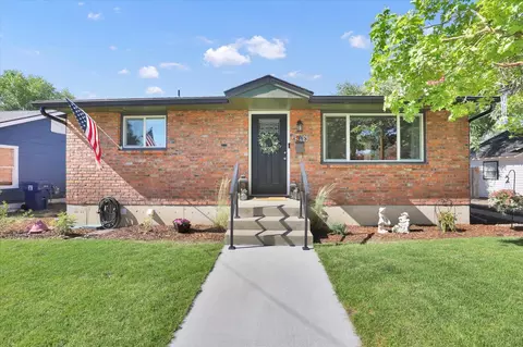 3918 W Queen Ave, Spokane, WA 99205