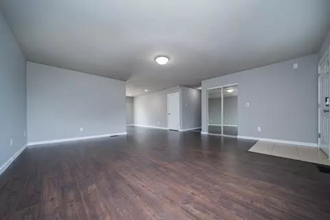 2206 E Desmet Ave, Spokane, WA 99202 photo 8