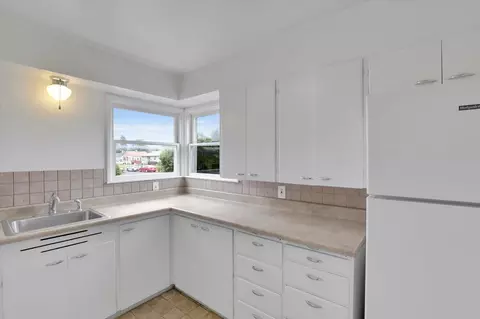 59 E Sanson Ave, Spokane, WA 99207 photo 9