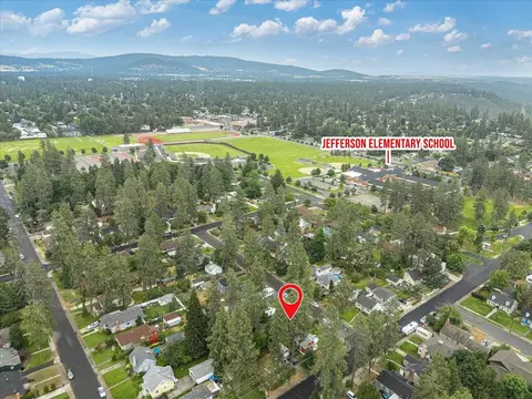 View/Area - 7 E 34th Ave, Spokane, WA 99203 photo 6 of 7