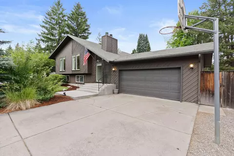 6210 S Paula Ct, Spokane, WA 99223