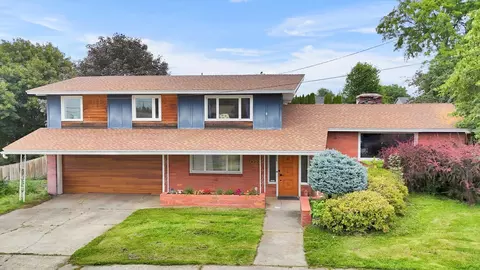 1023 S Adams St, Spokane Valley, WA 99037