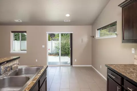 7301 E 13th Ct, Spokane, WA 99212 photo 10