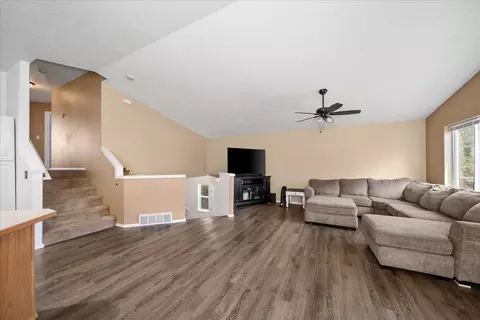 10113 W Raspberry Ave, Cheney, WA 99004 photo 4