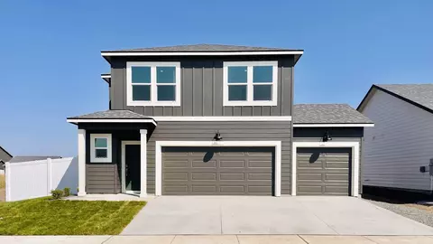 8668 W Red Ave, Cheney, WA 99004