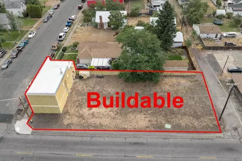 View/Area - 2002 E Boone Ave, Spokane, WA 99202 photo 2 of 4