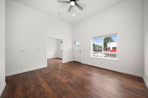 Living - 2002 E Boone Ave, Spokane, WA 99202 photo 4 of 9
