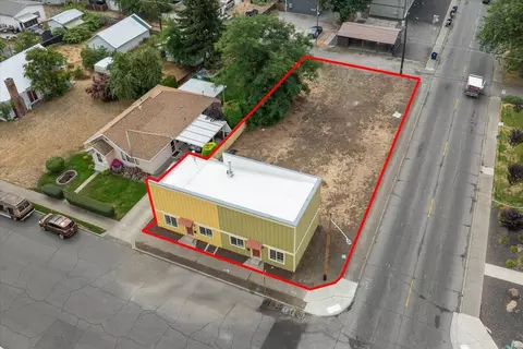 View/Area - 2002 E Boone Ave, Spokane, WA 99202 photo 1 of 4