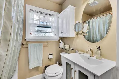 Bath - 3123 E 11th Ave, Spokane, WA 99202 photo 1 of 3
