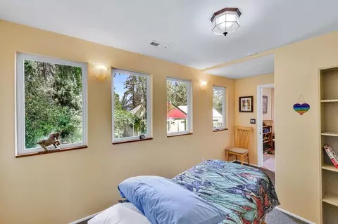 Bedroom - 3123 E 11th Ave, Spokane, WA 99202 photo 6 of 6