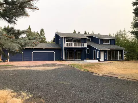4221 E Bailey Rd, Chattaroy, WA 99003