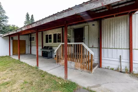 518 E 2nd Ave, Deer Park, WA 99006
