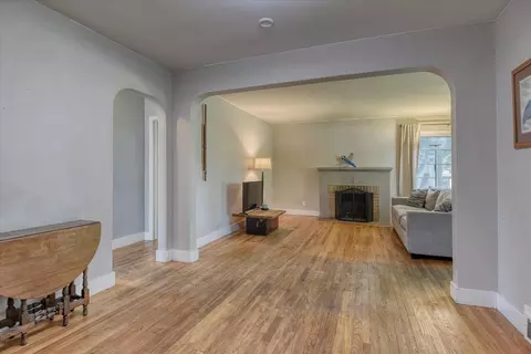 Living - 1026 E 39th Ave, Spokane, WA 99203 photo 6 of 7