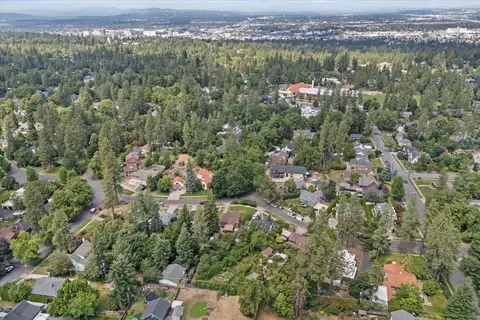 848 E 28th Ave, Spokane, WA 99203 photo 43