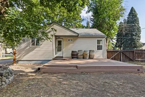 Exterior - 11524 E 4th Ave, Spokane Valley, WA 99206 photo 3 of 5